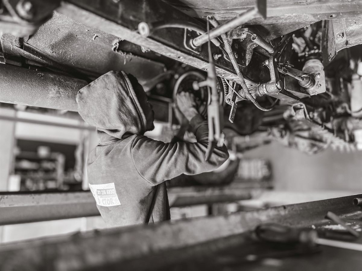 Mobile brake and undercarriage service in Dallas